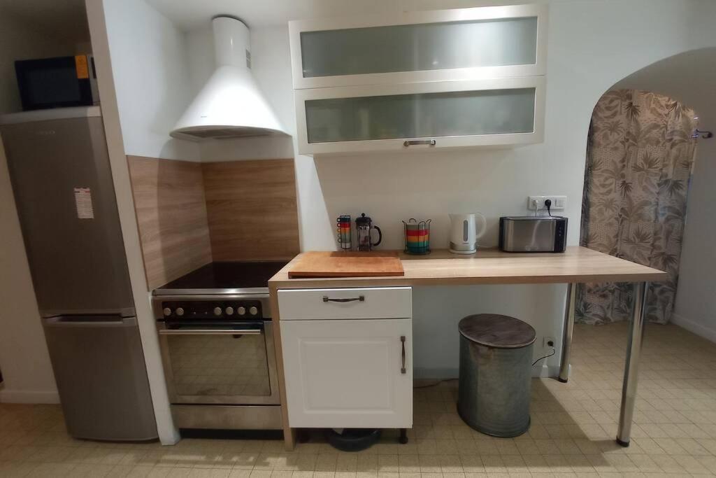 Apartamento Charming And Modern Cave In The Heart Of The Port Niza Exterior foto
