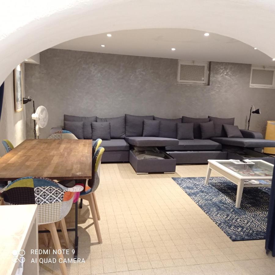 Apartamento Charming And Modern Cave In The Heart Of The Port Niza Exterior foto